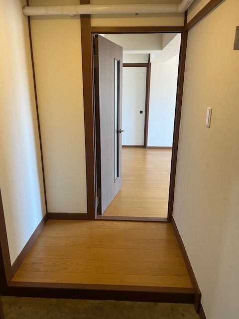 玄関（内）