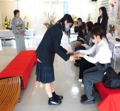 令和7年度お茶会の様子
